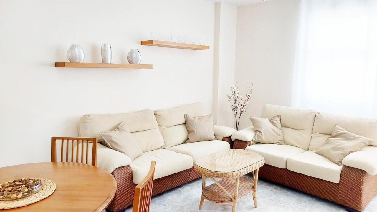 Centric 2 Bedrooms Apartment Near To The Beach - By Tenerifehints エル・メダノ エクステリア 写真